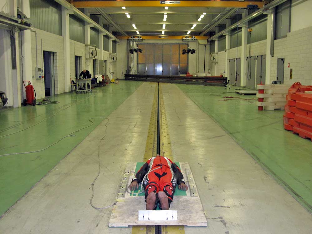 Crash Test per la Protezione dei Motociclisti effettuato al Laboratorio di Sicurezza dei Trasporti (LaST) di Milano - 2008 